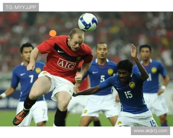 防守艺术大师：越位陷阱的构建与反制策略