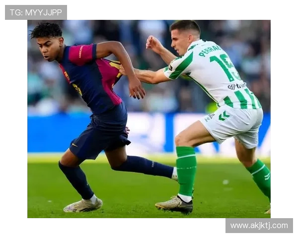 西甲积分榜与积分榜对比分析及排名总结 西甲积分榜与积分榜对比分析及排名总结